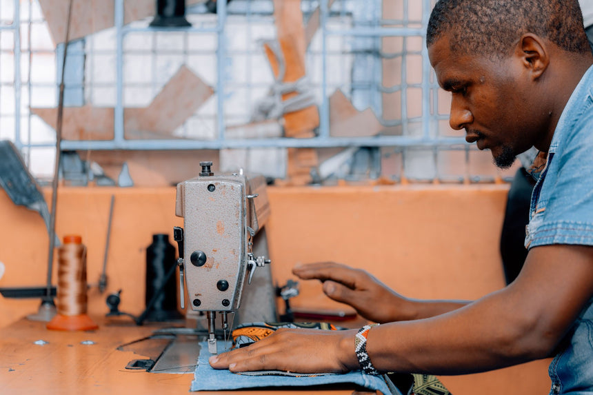 Upcycled Rygsæk af tøj fra Kenya - Greenfeel.dk